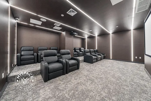 Rented by MySpaceNYC | media 16