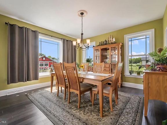 5th image of 143 Pearsons Corner Rd