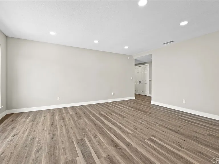 5032 E Holbrook St — Photo 12