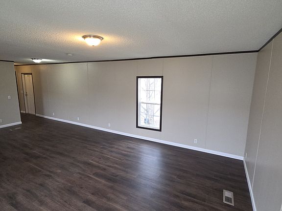 4th image of 1316 Stone Creek Valley Cir