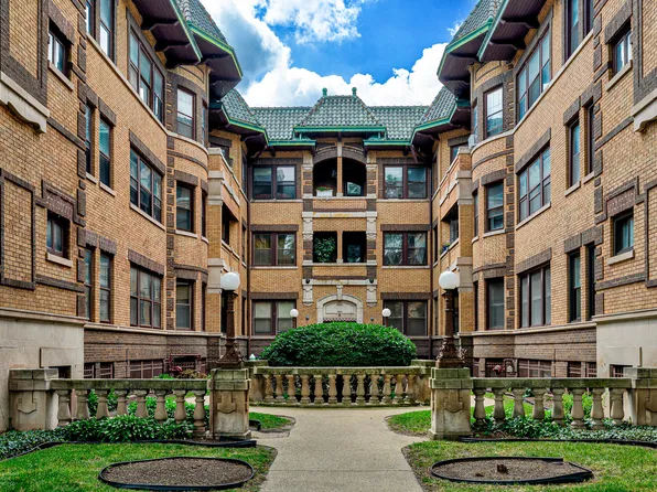 943 E Hyde Park Blvd Unit 3, Chicago, IL 60615