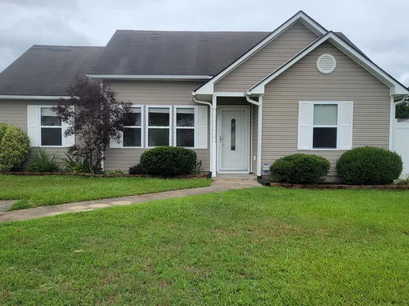 209 Meadowlark Ln, Elizabeth City, NC 27909