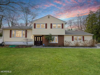 15 Suffolk Lane, Middletown, NJ, 07748