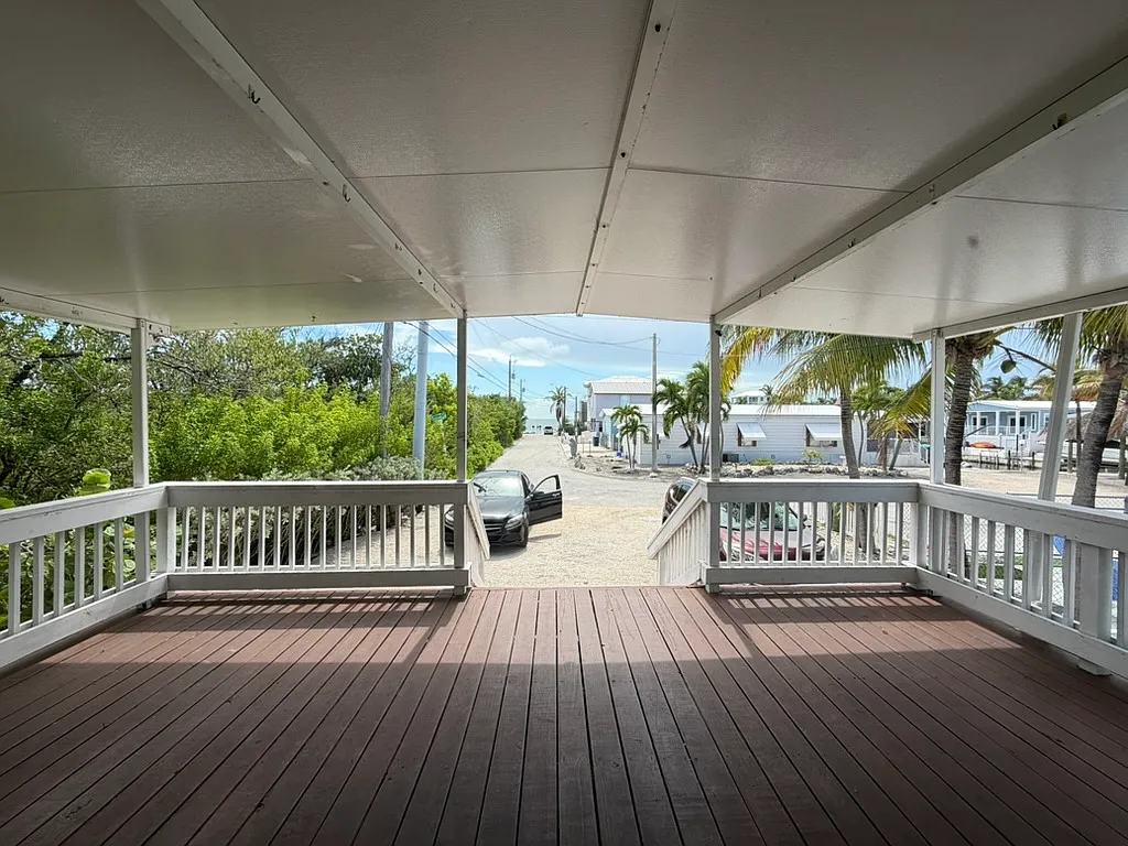 4 bed, 1265 sqft, $3,300 — Photo 3