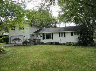 409 W Butternut St, Abbotsford, WI 54405