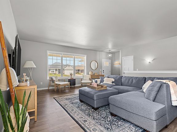 2nd image of 1269 Brayden Ln