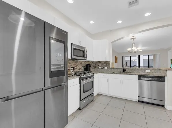 2955 NW 126th Avenue #212-5, Sunrise, FL 33323