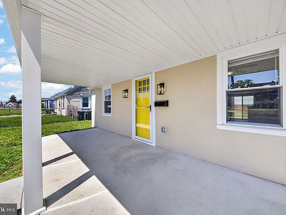 2nd image of 3129 Sollers Point Rd