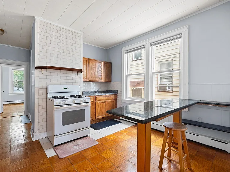 380 Ege Ave #1 — Photo 6