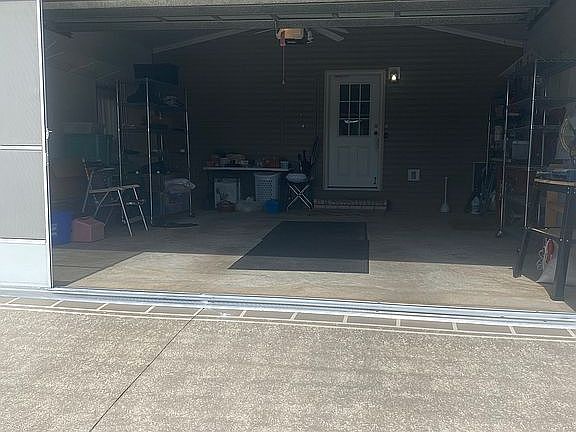 4th image of 241 Blue Heron Lake Cir