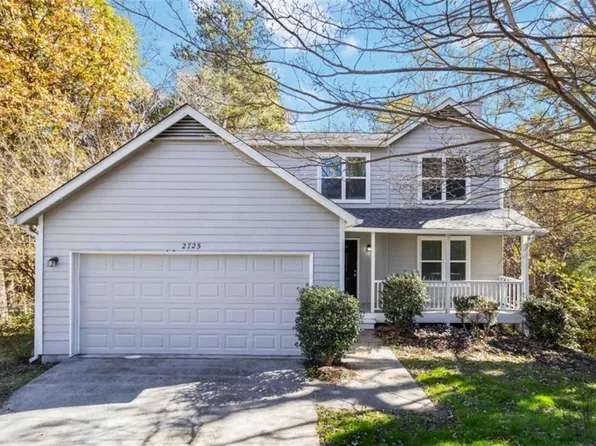 2725 Wildflower Ln, Snellville, GA 30039