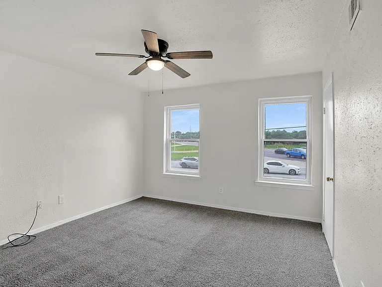 500-502 Behrman Hwy — Photo 26