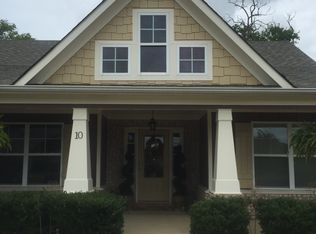 10 Crestbrook Dr, Cartersville, GA 30120