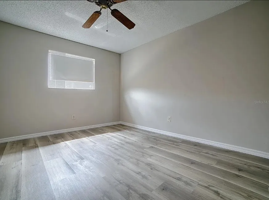 3 bed, 1140 sqft, $1,550 — Photo 3