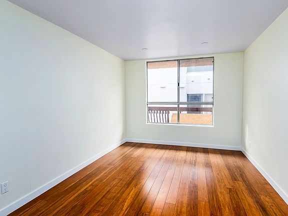 5th image of 104 S Hayworth Ave APT 205
