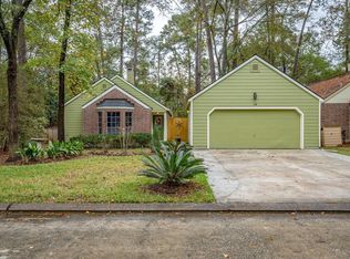 30 Camberwell Ct, Spring, TX 77380