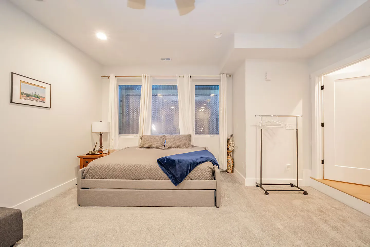 930 Elm Street - Garden Unit - 1 — Photo 4