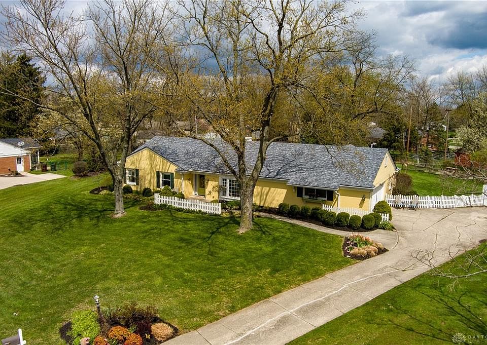 1st image of 7412 Heatherwood Ct