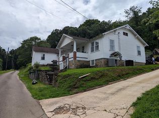 80 Grand Central Ave, Mc Caysville, GA 30555
