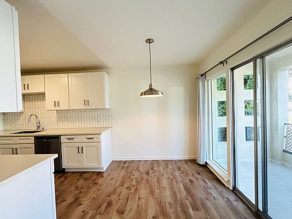 3rd image of 10755 Ohio Ave #3