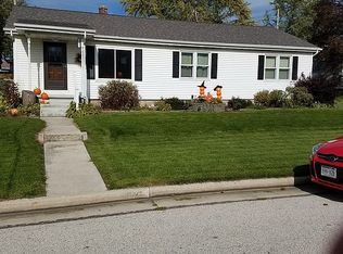 312 Edgewood Ave, Adell, WI 53001
