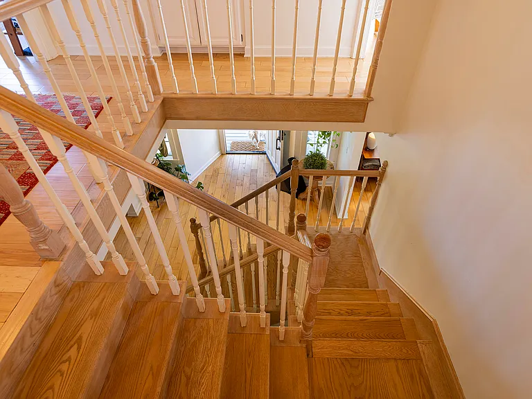 Loma Dr — Photo 18