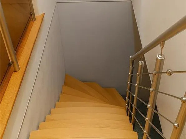 2240 East 26th Street image 16 of 20