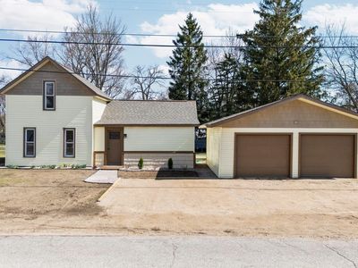 419 S Cherry St, Kalkaska, MI, 49646