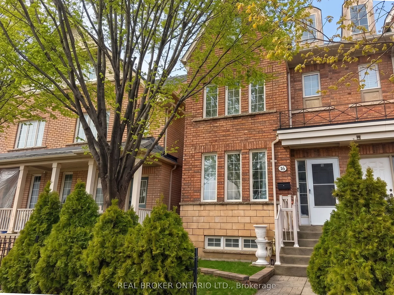 16 Leitch Ave photo 1