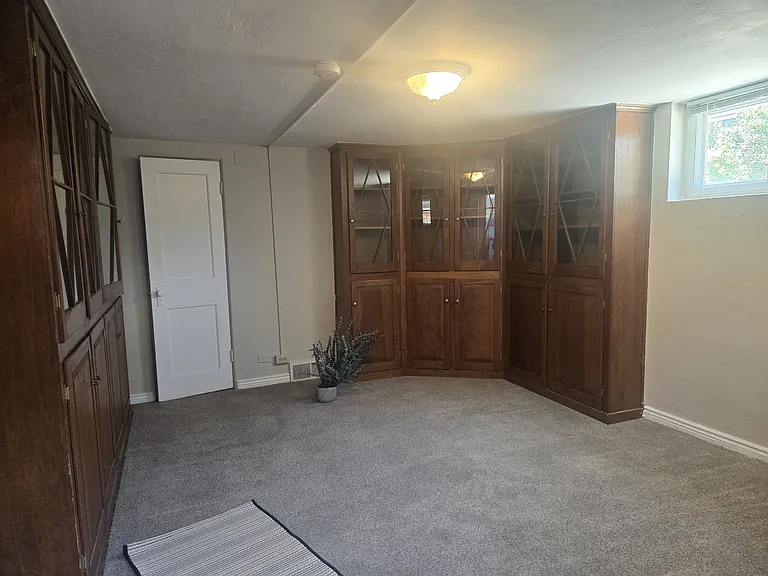 1630 Perry St #B — Photo 3