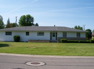 1095 Lavina Ave, Bucyrus, OH 44820