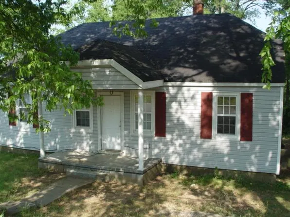 418 Jones St, Pulaski, TN 38478