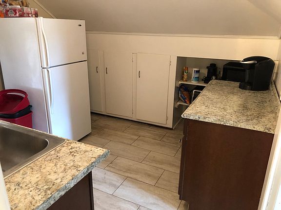 4th image of 43 Troy St #3