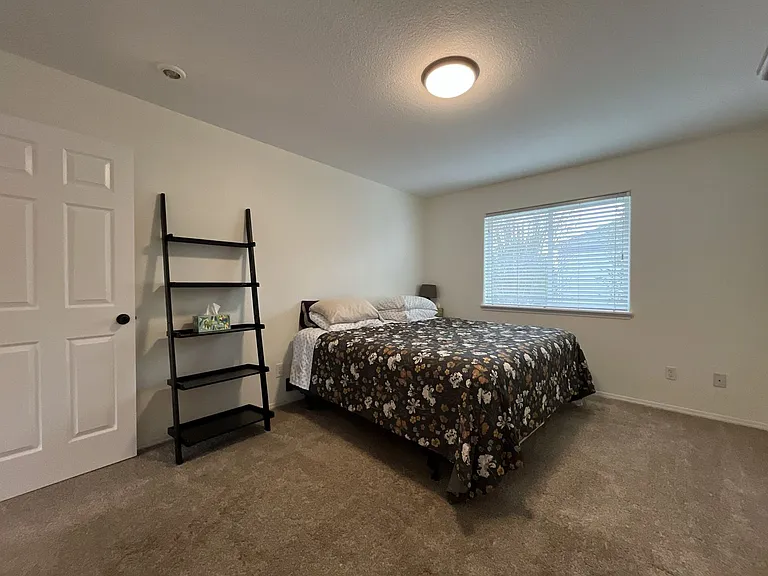 14199 SW Tewkesbury Dr — Photo 50
