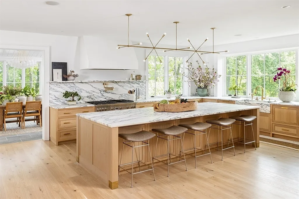 2 bed, 2.5 bath, $3,900 — Photo 4