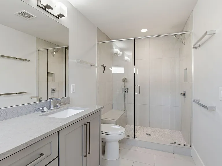 426 Patterson St — Photo 22
