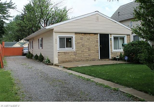1st image of 606 Garfield Ave