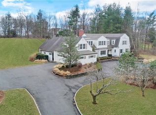 1852 Hillside Rd, Fairfield, CT 06824