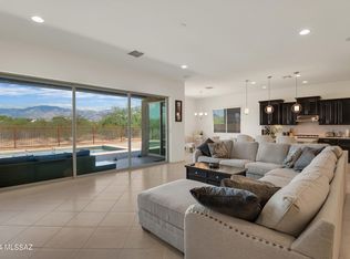 10968 N Gemma Ave, Oro Valley, AZ 85742