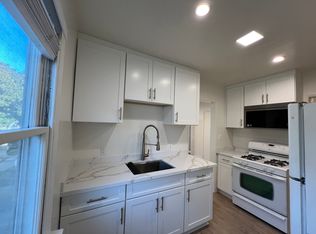 11664 Chandler Blvd, Valley Village, CA 91601
