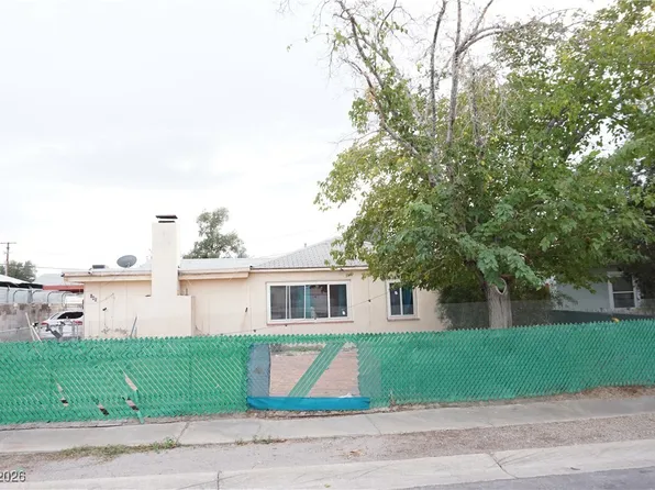 145 Elm St, Henderson, NV 89015