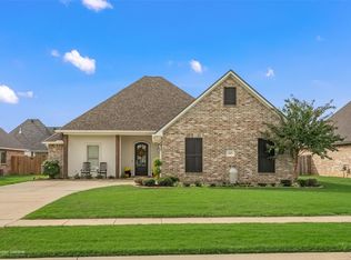 605 Stowe Cir, Benton, LA 71006