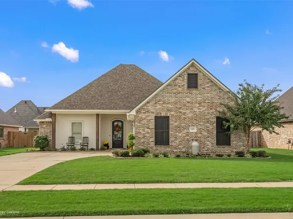 605 Stowe Cir, Benton, LA 71006