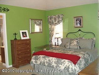 4th image of 6909 Daniel Dr