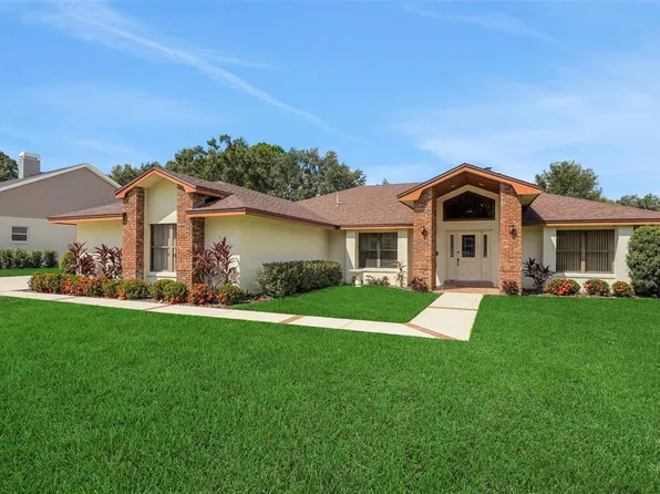 2997 Plantation Rd, Winter Haven, FL 33884