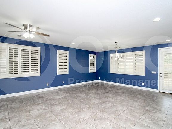 3rd image of 2401 E San Gabriel Trl