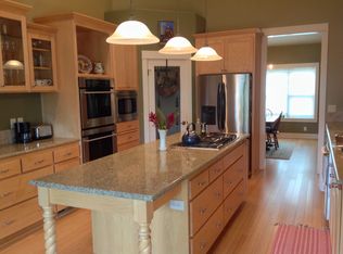 3062 Summit Sky Blvd, Eugene, OR 97405