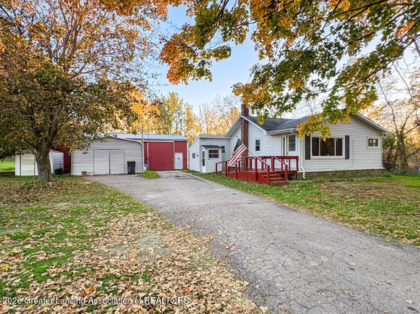 627 W Bellevue Hwy, Olivet, MI 49076