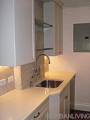 Rented by Urban Living | media 25