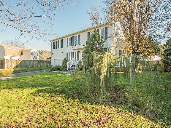 3rd image of 4813 Kellywood Dr